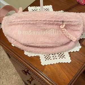 Mulaidi Pink Sherpa Bumbag